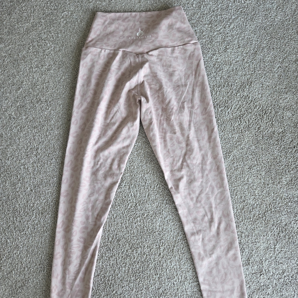 Ryderwear Blush Pink Animal Print Leggings